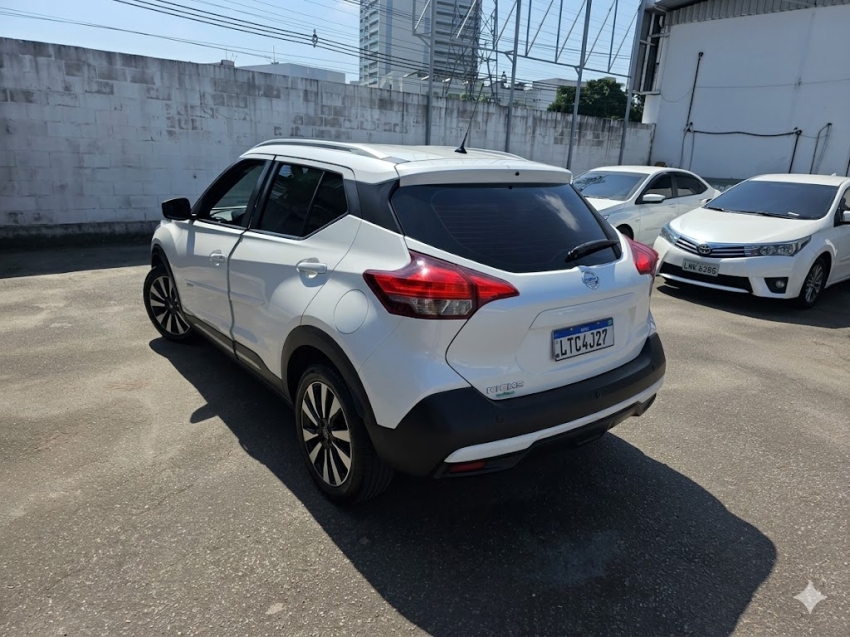 kicks 1.6 16v flexstart sv 4p xtronic3