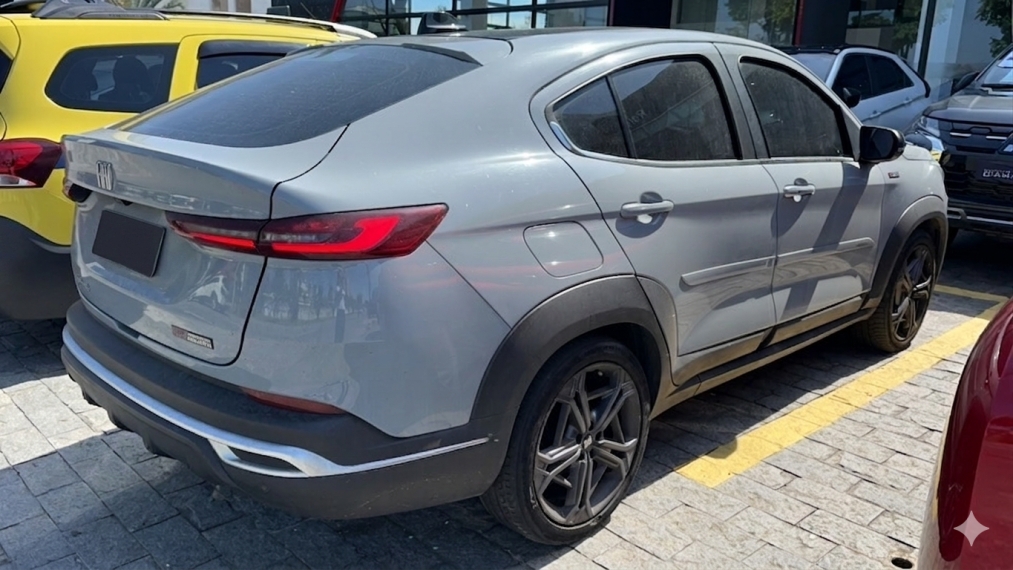 fiat fastback 1.3 turbo 270 flex limited edition at6 4p automatico 20242