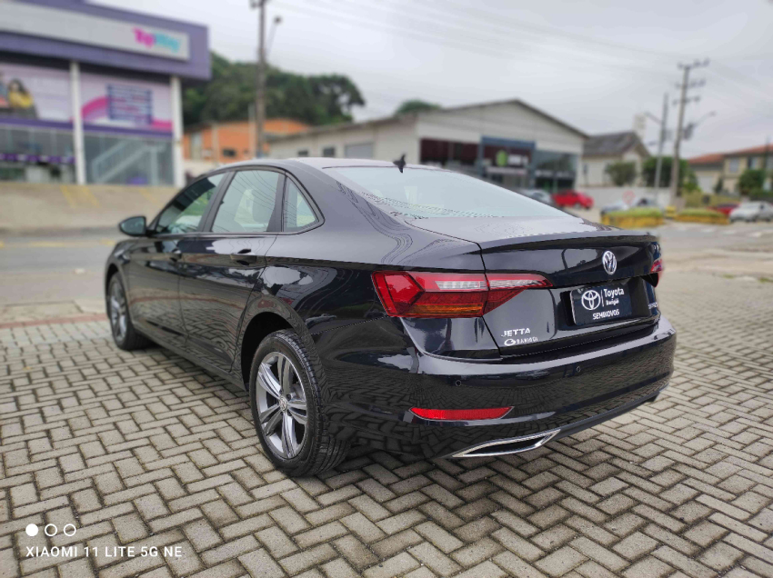 volkswagen jetta 1.4 250 tsi total flex r-line tiptronic 2019
