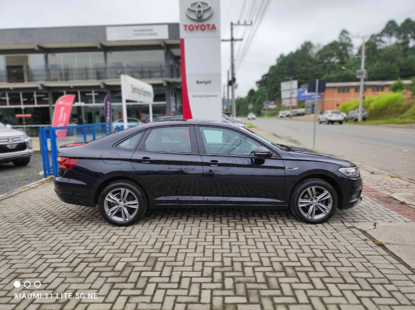 volkswagen jetta 1.4 250 tsi total flex r-line tiptronic 2019