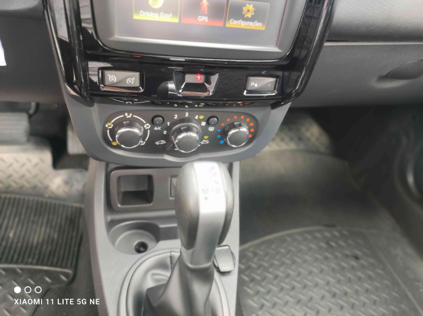 oroch dynamique 2.0 16v flex aut