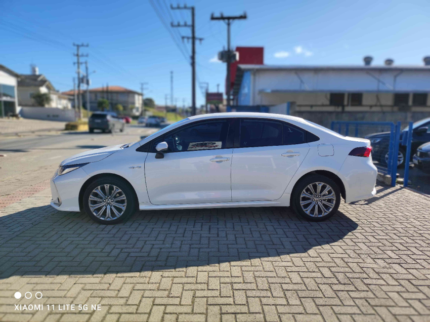 toyota corolla 1.8 vvt-i hybrid flex altis cvt 4p automatico 2021