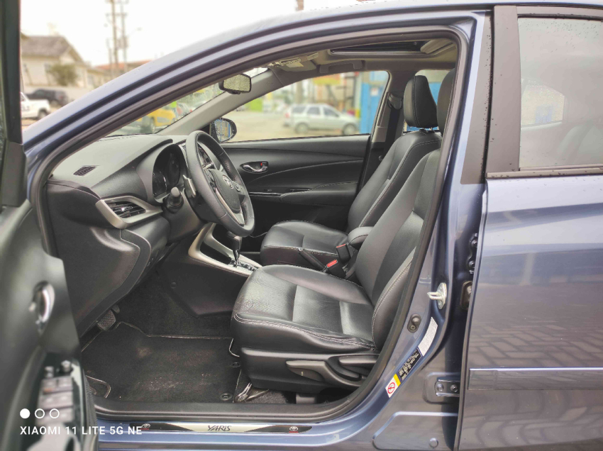 toyota yaris 1.5 16v flex sedan xls multidrive 4p automatico 2019