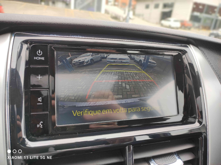 toyota yaris 1.5 16v flex sedan xls multidrive 4p automatico 2019