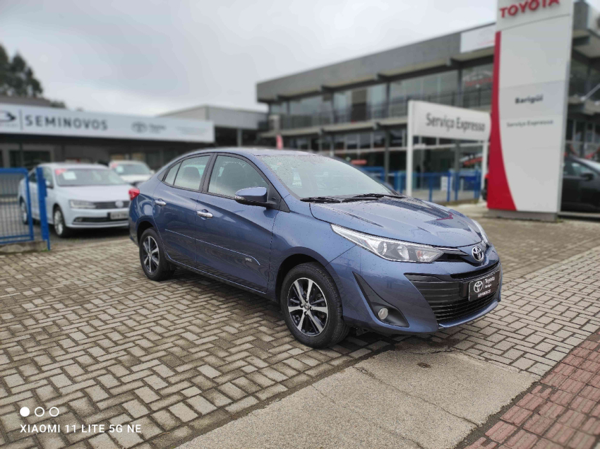 toyota yaris 1.5 16v flex sedan xls multidrive 4p automatico 2019
