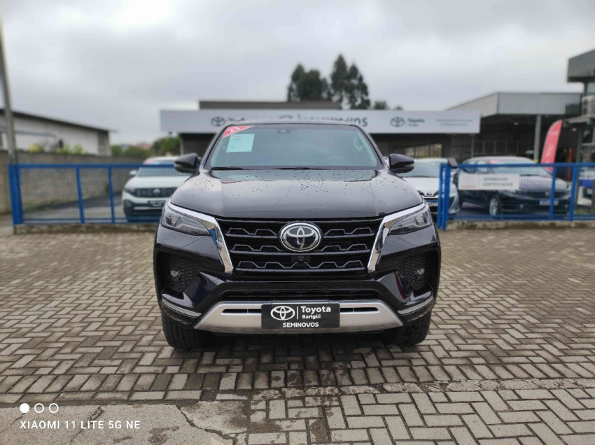 toyota hilux sw4 2.8 d-4d turbo diesel srx 7l 4x4 automatico 5p 2023