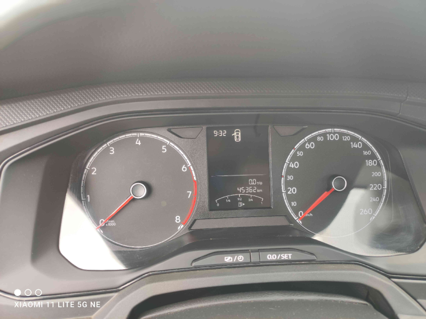 volkswagen polo 1.0 mpi track manual flex 5p 202411