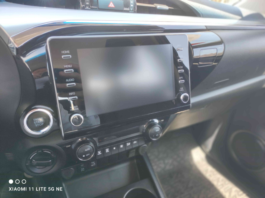 toyota hilux 2.8 d-4d turbo diesel cd srv 4x4 automatico 4p 202313