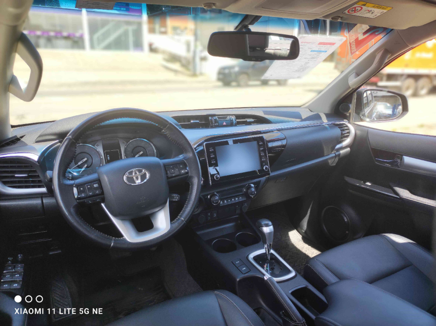 toyota hilux 2.8 d-4d turbo diesel cd srv 4x4 automatico 4p 20238