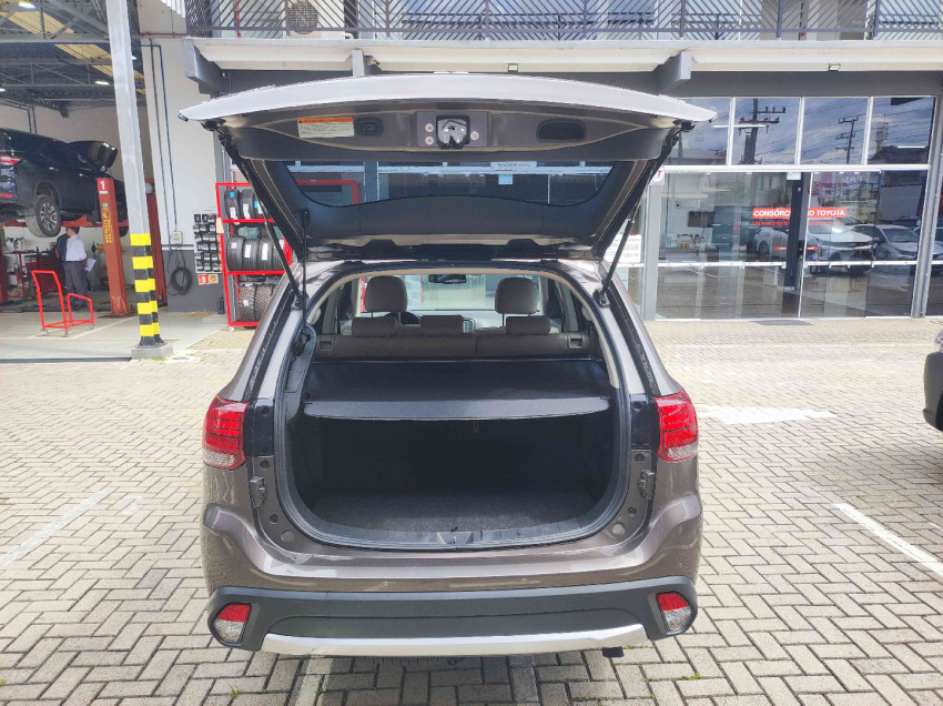 mitsubishi outlander 3.0 gt 4x4 v6 24v gasolina 4p automatico 5p 20186