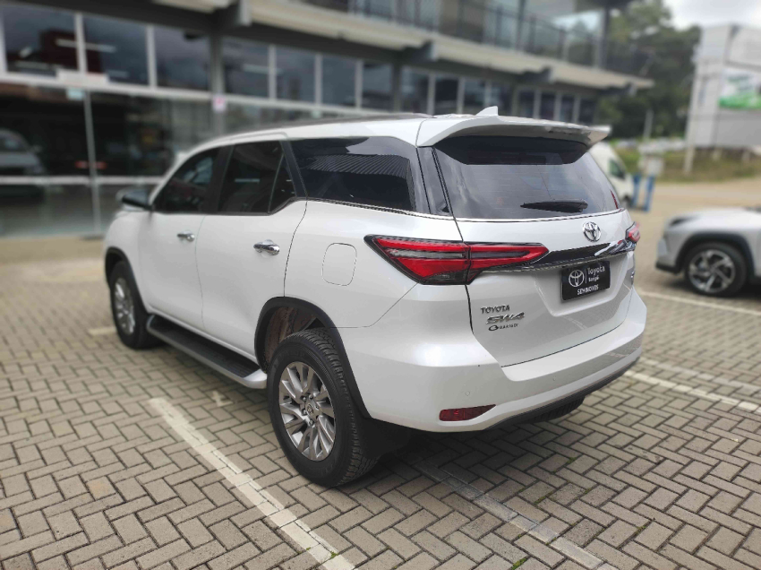 toyota hilux sw4 2.8 d-4d turbo diesel srx 4x4 automatico 5p 20247