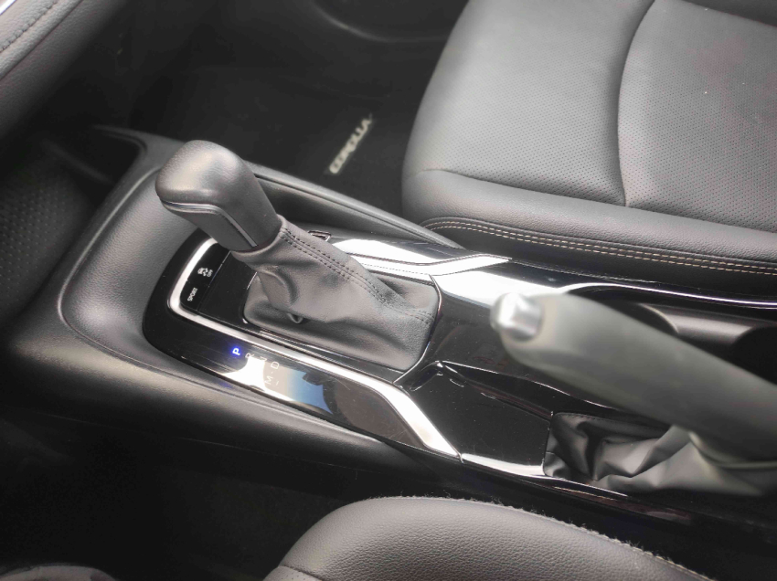 corolla xei 2.0 flex13