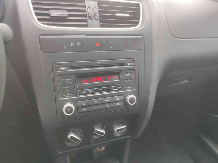 volkswagen spacefox 1.6 mi sportline 8v flex 4p automatizado 5p semiautomatico 201312