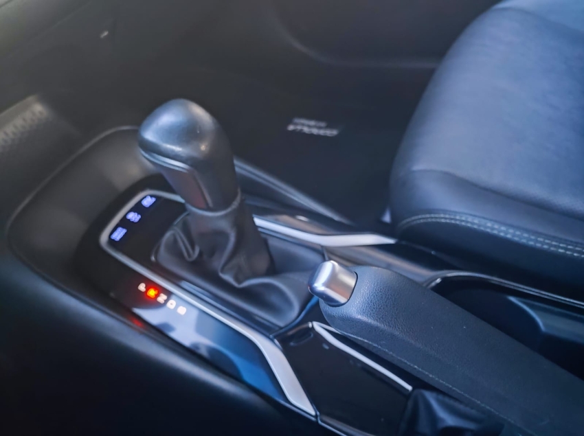 toyota corolla 1.8 vvt-i hybrid flex altis cvt hibrido 4p automatico 202113