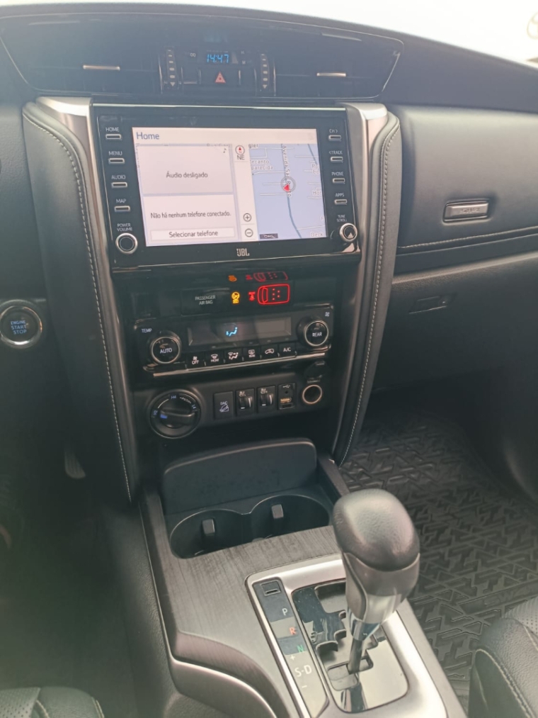 toyota hilux sw4 2.8 d-4d turbo diesel srx 7l 4x4 automatico 2.0 4p 202116