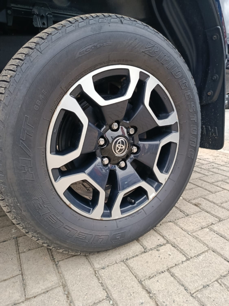 toyota hilux diesel 202320