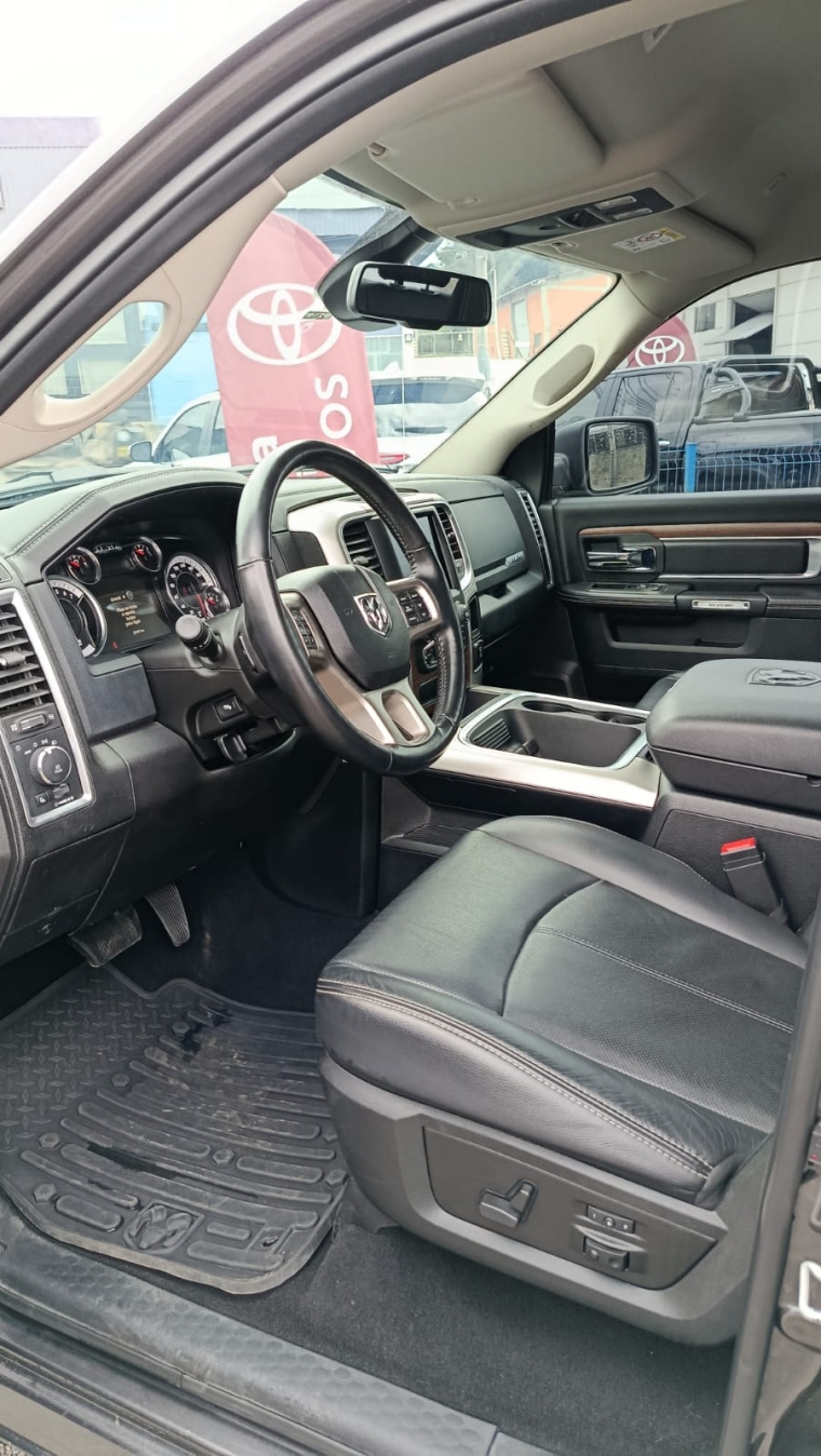 ram 1500 5.7 gasolina automatico 202310