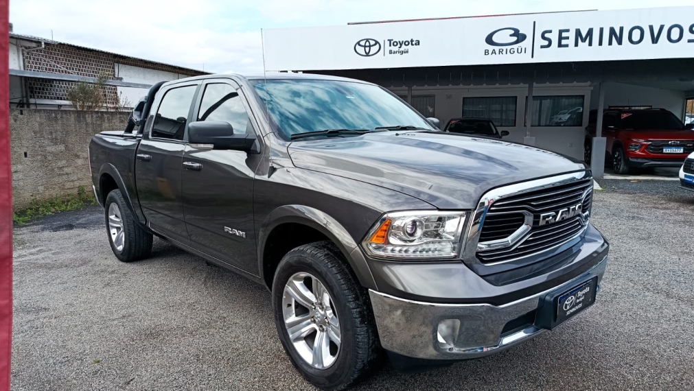 ram 1500 5.7 gasolina automatico 20232