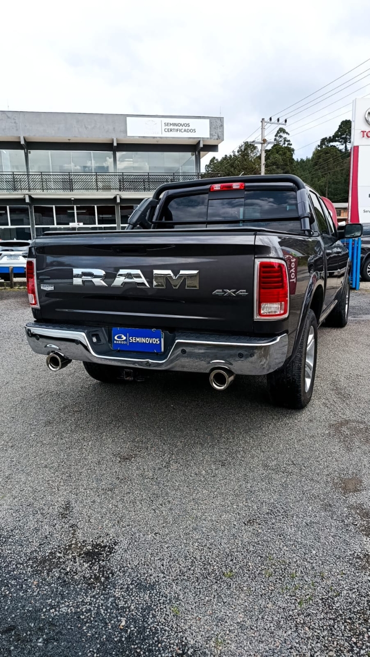 ram 1500 5.7 gasolina automatico 20233