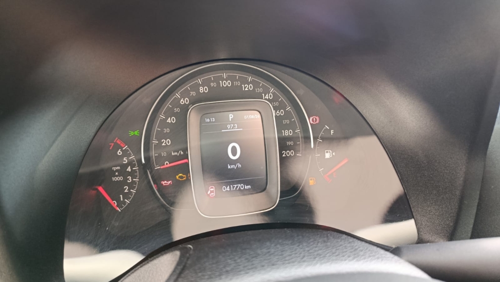 fiat strada 1.3 firefly flex volcano cd cvt 4p automatico 202418