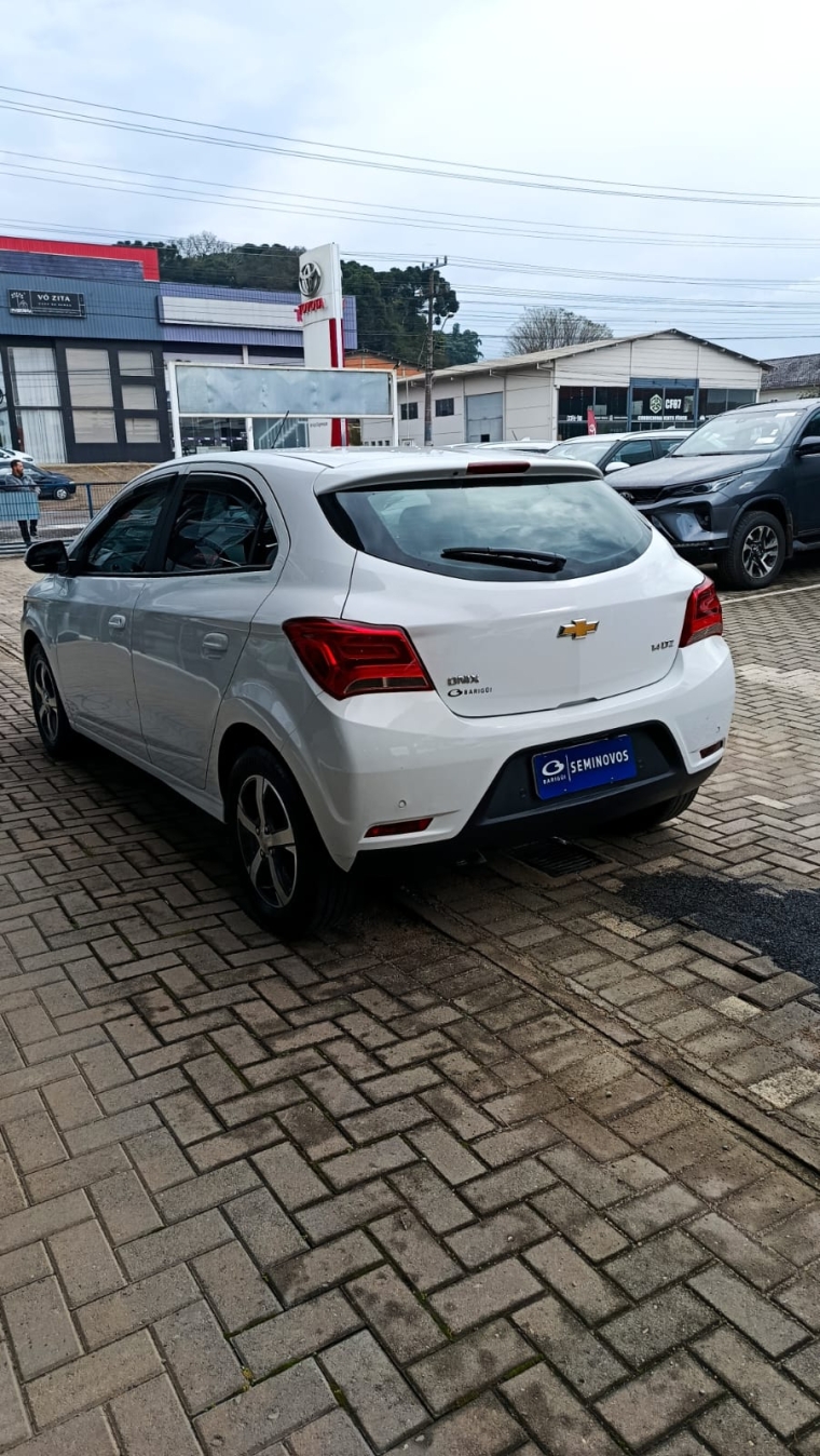 chevrolet onix 1.4 mpfi ltz 8v flex 4p manual 1.0 20185