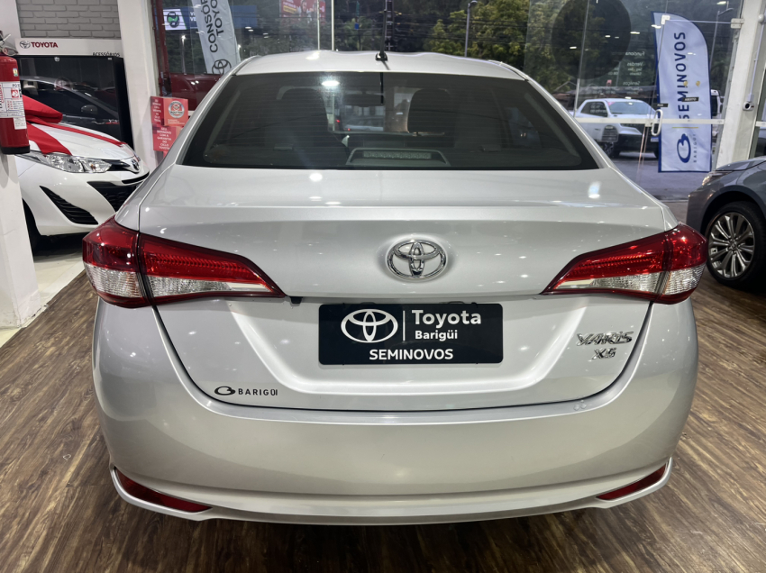 toyota yaris 1.5 16v flex sedan xs connect multidrive 1.6 4p automatico 20224