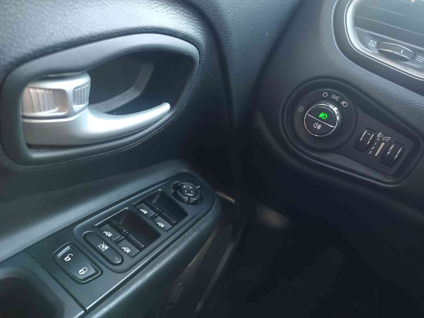 jeep renegade 1.3 t270 turbo flex sport at6 4p automatico 202314