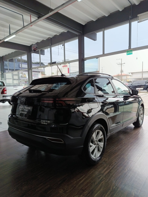 volkswagen nivus 1.0 200 tsi total flex comfortline automatico 4p 20236