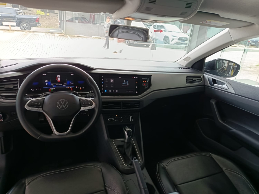 volkswagen nivus 1.0 200 tsi total flex comfortline automatico 4p 202313