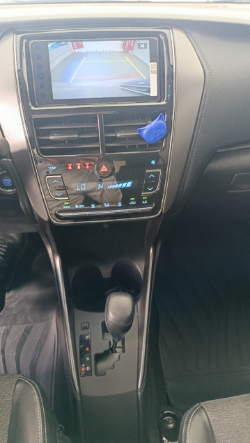 toyota yaris 1.5 16v flex sedan xs multidrive 4p automatico 202515