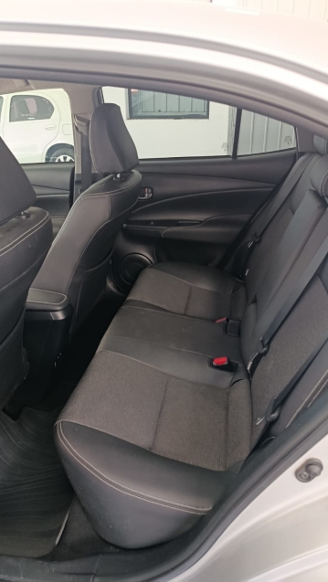 toyota yaris 1.5 16v flex sedan xs multidrive 4p automatico 202512
