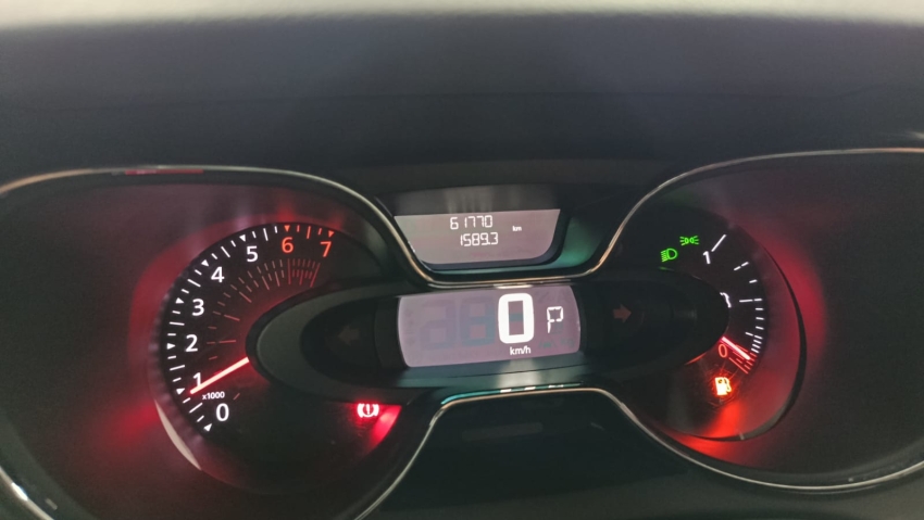 renault captur 1.3 tce flex iconic x-tronic 4p automatico 202217
