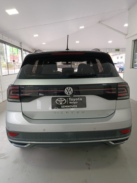 volkswagen t-cross 1.0 200 tsi total flex comfortline automatico 4p 20214