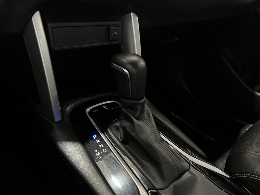 corolla cross xre 2.0  flex13