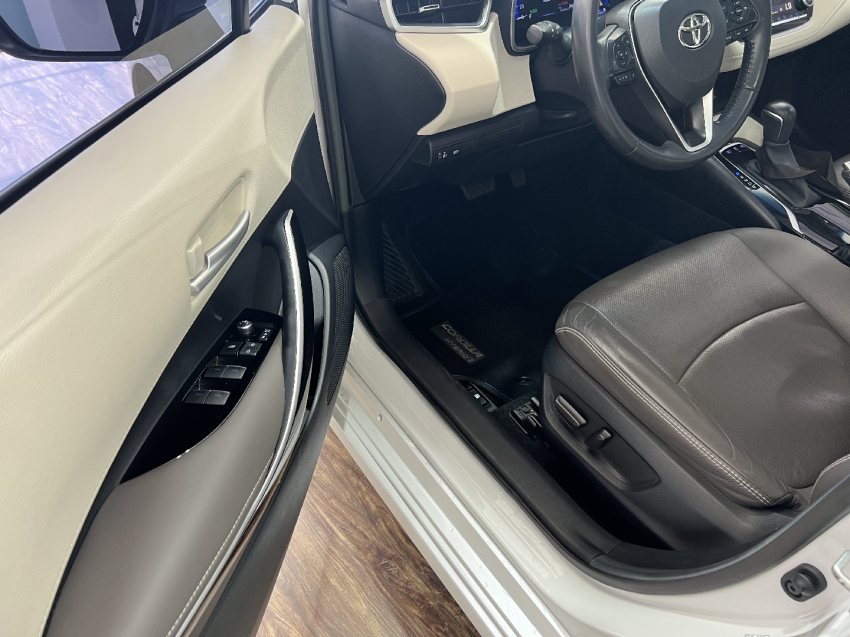 corolla altis prem. hibrido 1.8 aut8