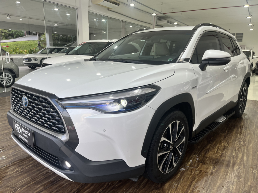 corolla cros xrx 1.8 hibrido