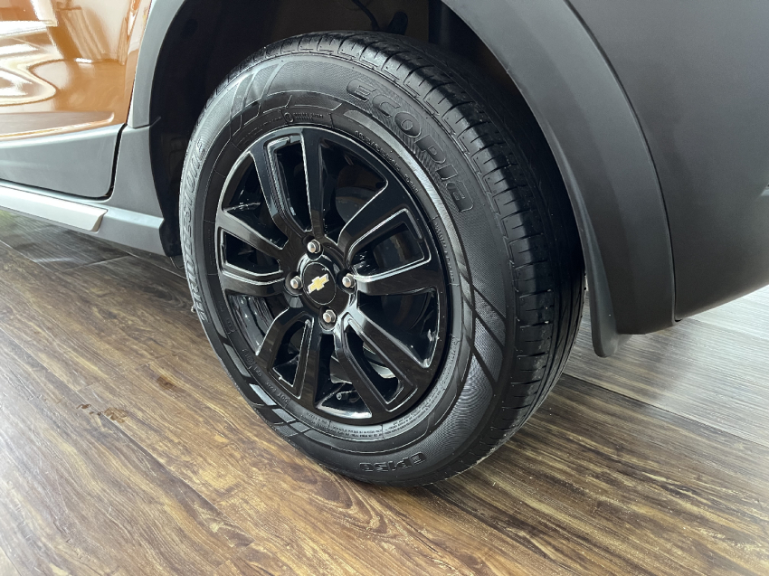 onix activ 1.4 8v at6 eco flex aut