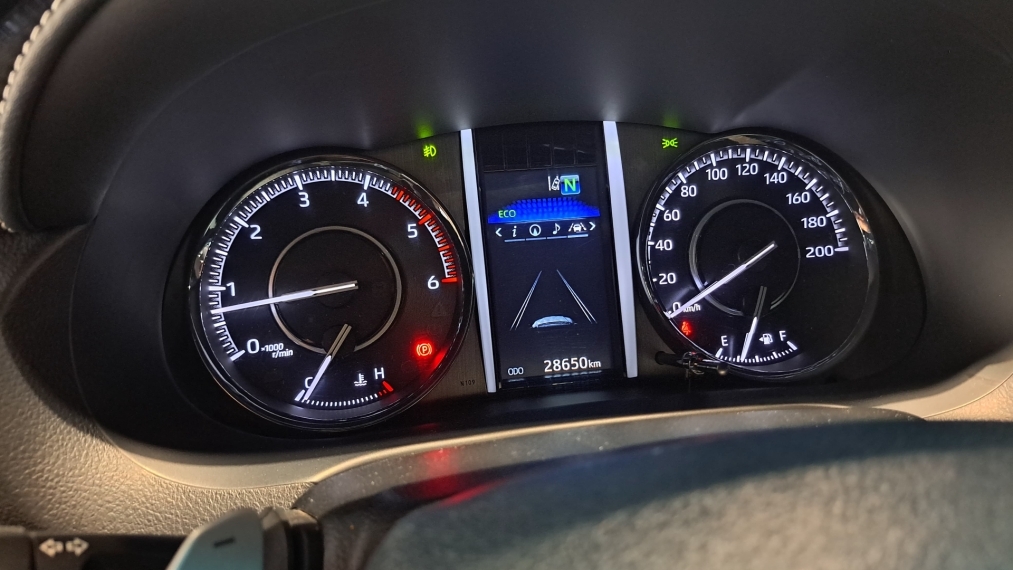 hilux sw4 2.8 d-4d turbo diesel diamond 7l