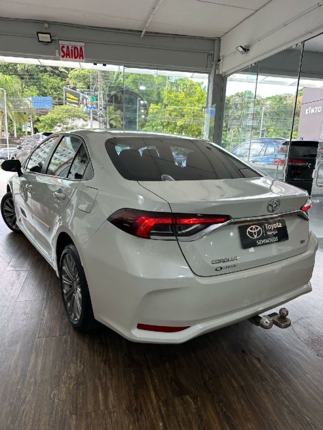 corolla xei 2.0 com apenas 9.000km