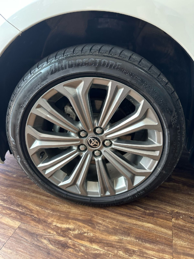 corolla xei 2.0 com apenas 9.000km