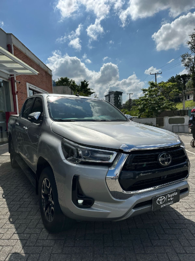 toyota hilux srx  diesel 2022/22