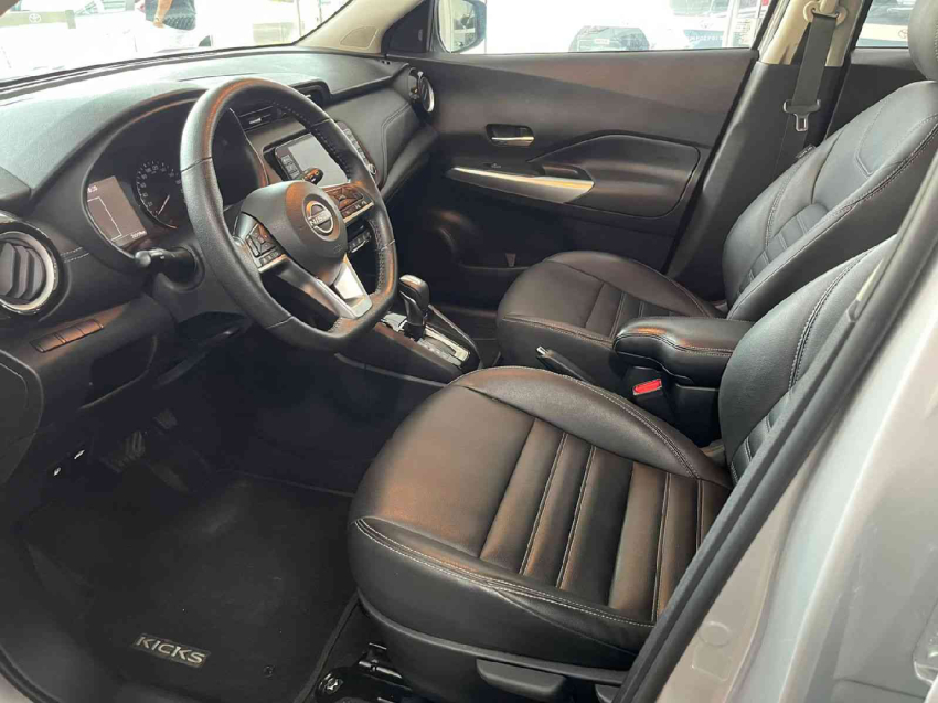 kicks exclusive 1.6 16v cvt