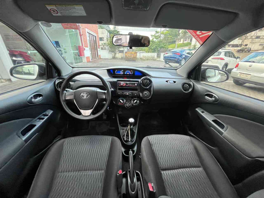 etios hatch x 1.3 flex manual