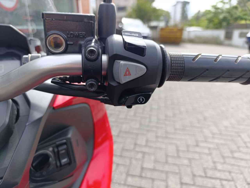 honda adv 150 abs
