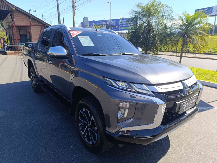 l-200 cd triton sport hpe-s 4x4 2.4 tb at6