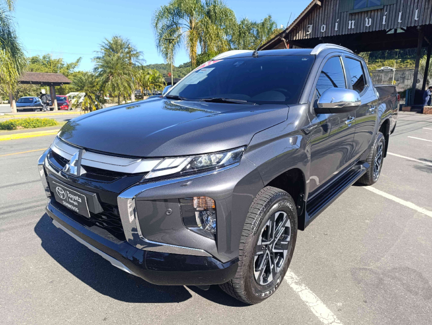 l-200 cd triton sport hpe-s 4x4 2.4 tb at6