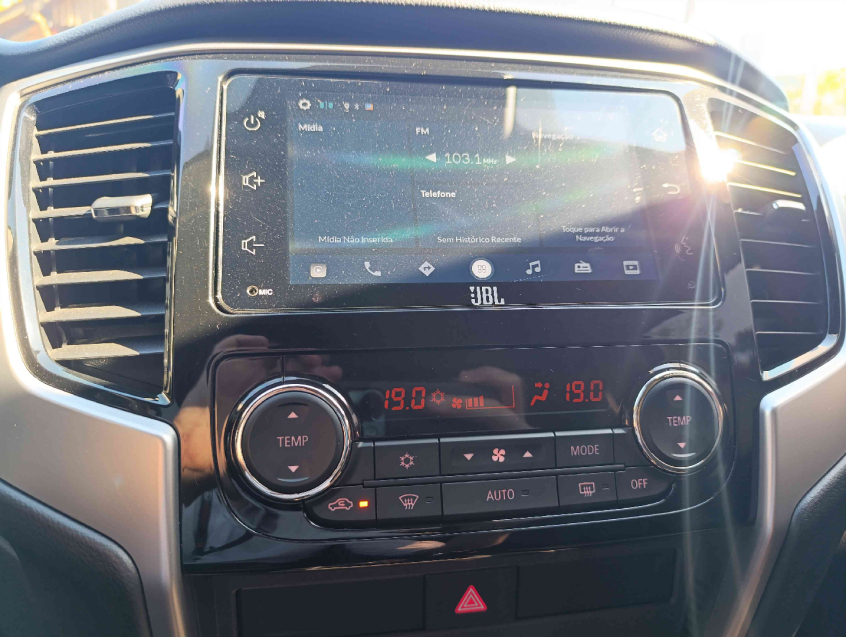 l-200 cd triton sport hpe-s 4x4 2.4 tb at6