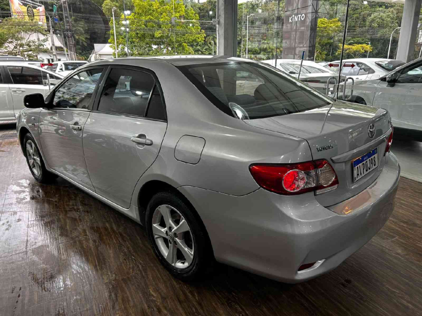 corolla gli upper 1.8 aut.