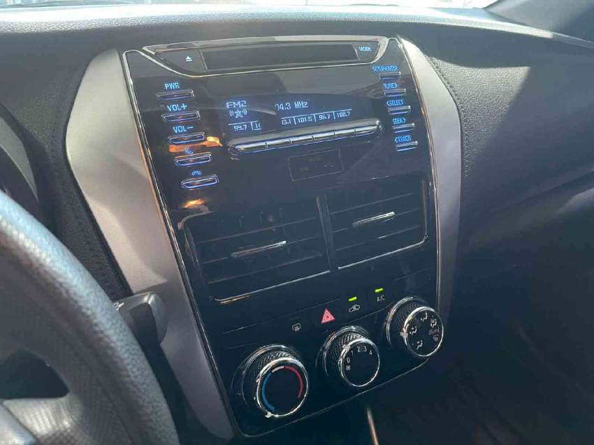 yaris hb xl 1.3 flex