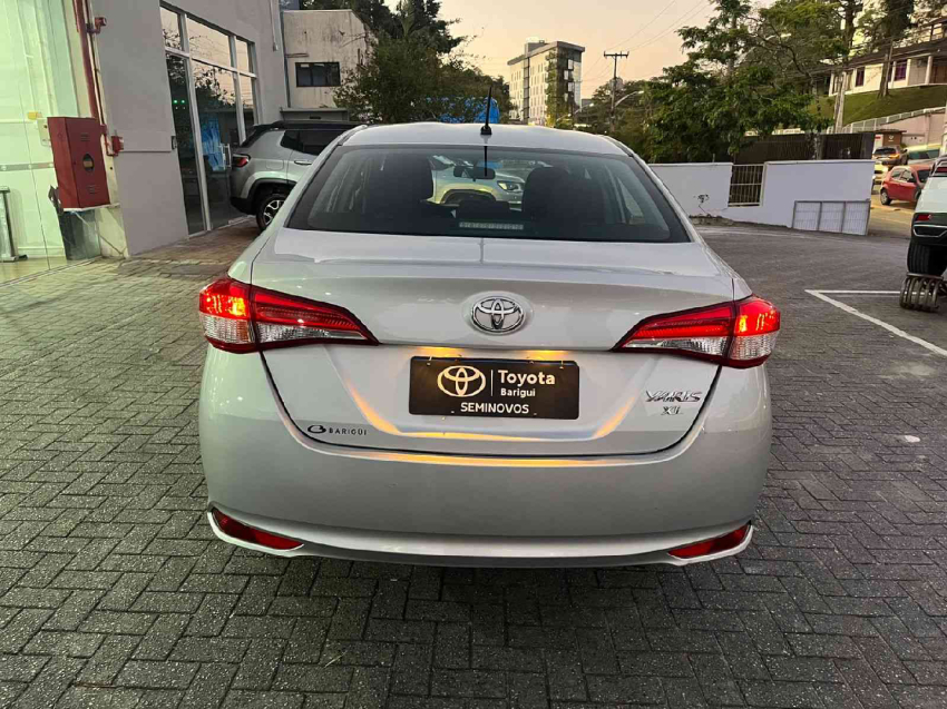 yaris sedan xl plus connect 1.5 16v